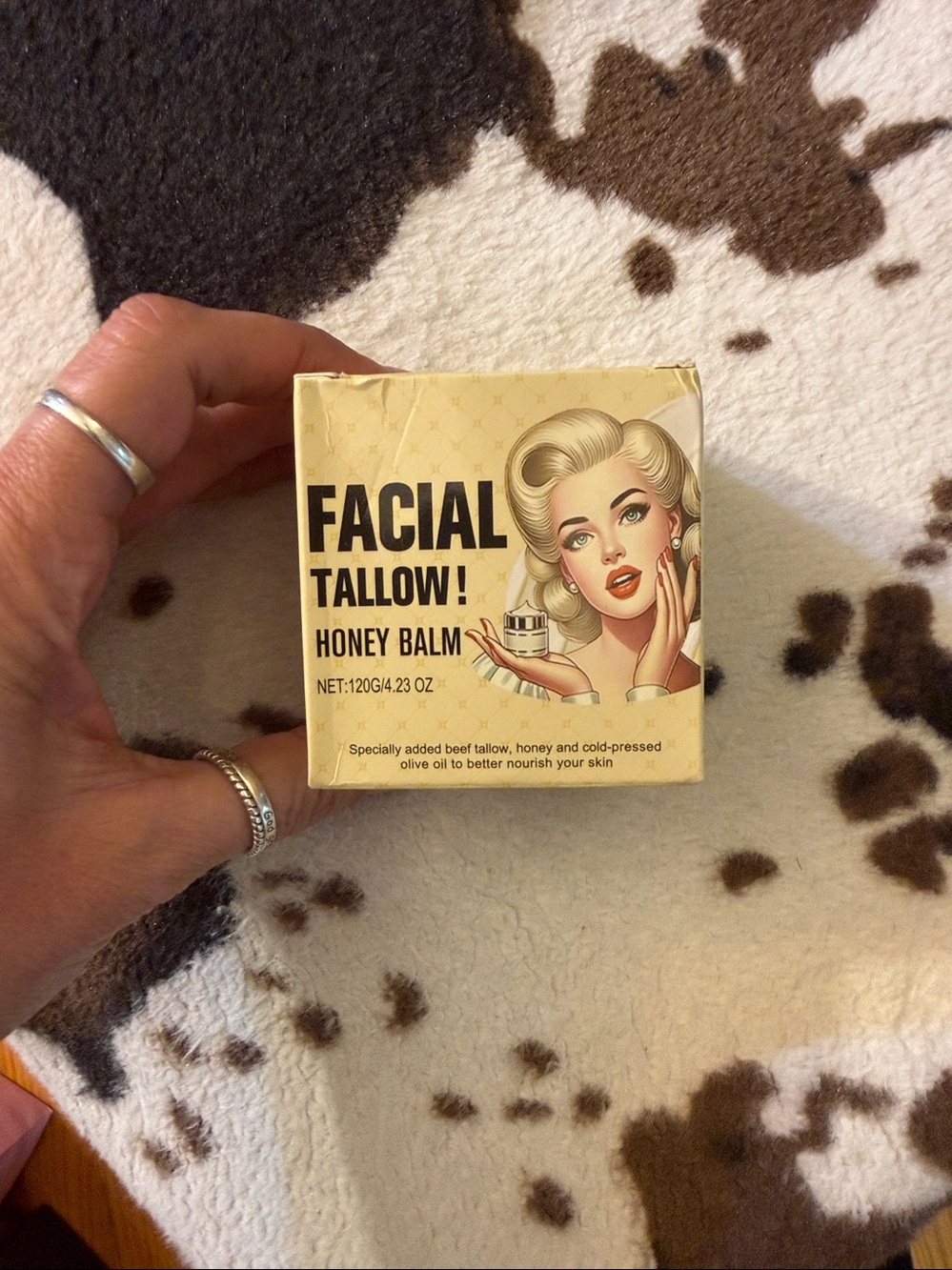 Facial Tallow Honey Balm - Retro Pinup Packaging - Beige